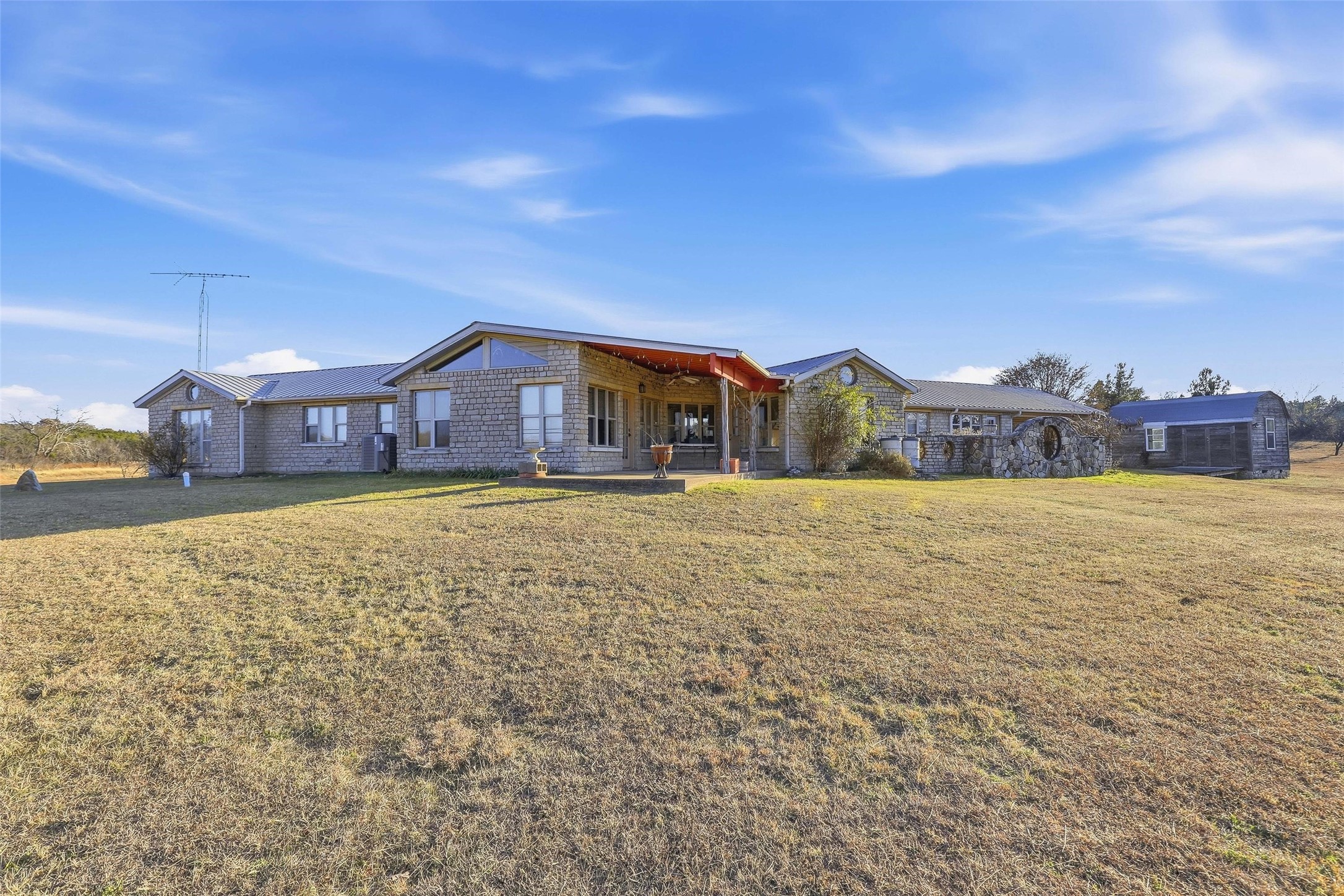 818 County Road 104 Bluff Dale TX 76433