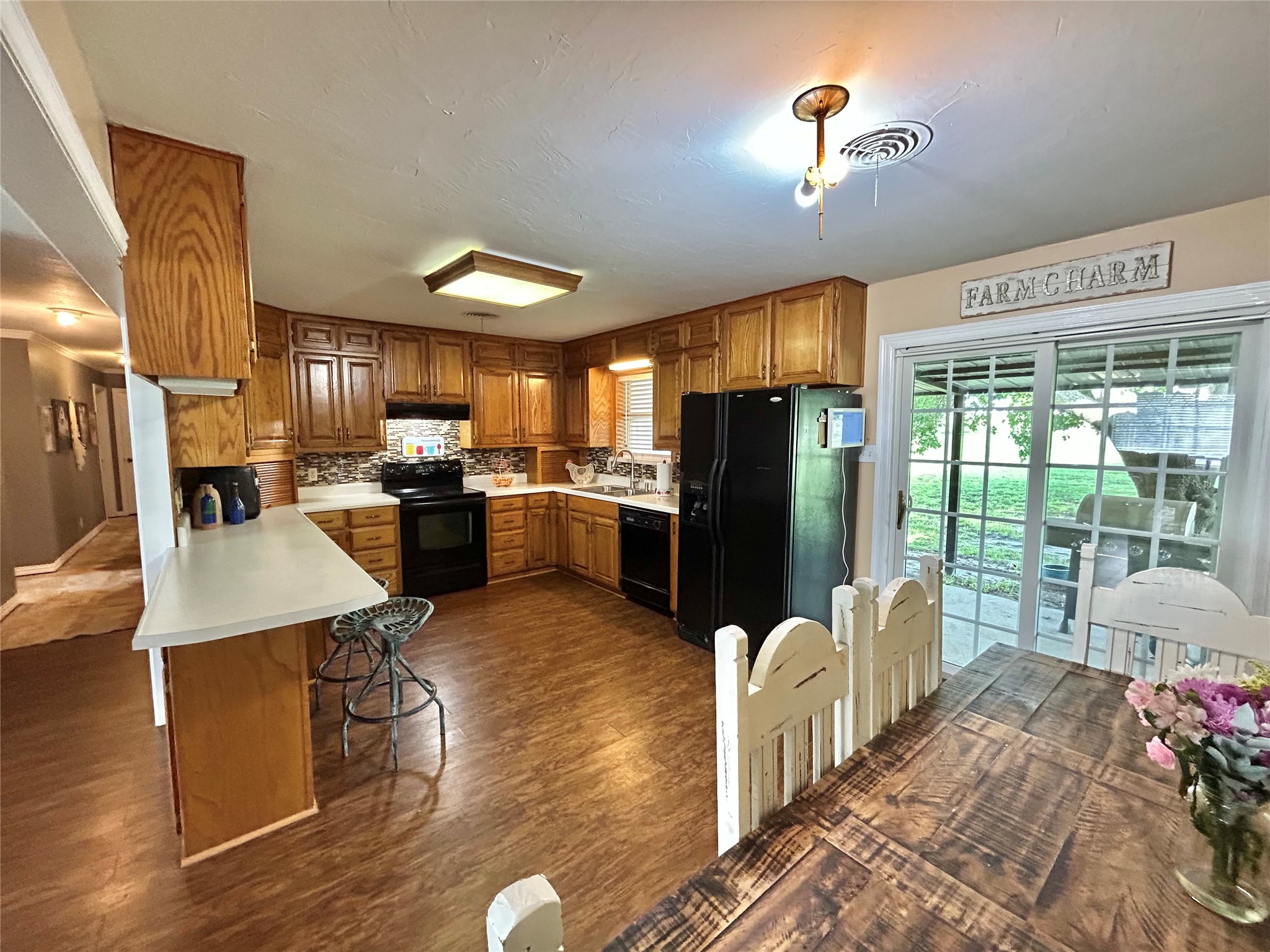 1651 Fm 371 Gainesville TX 76240