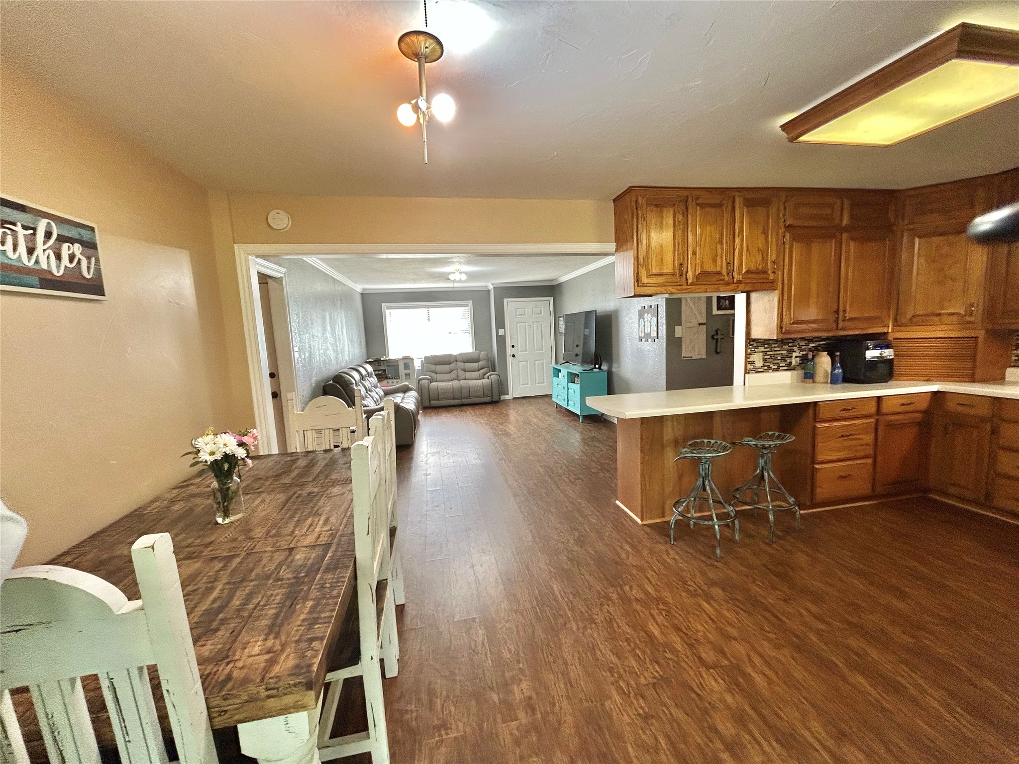 1651 Fm 371 Gainesville TX 76240