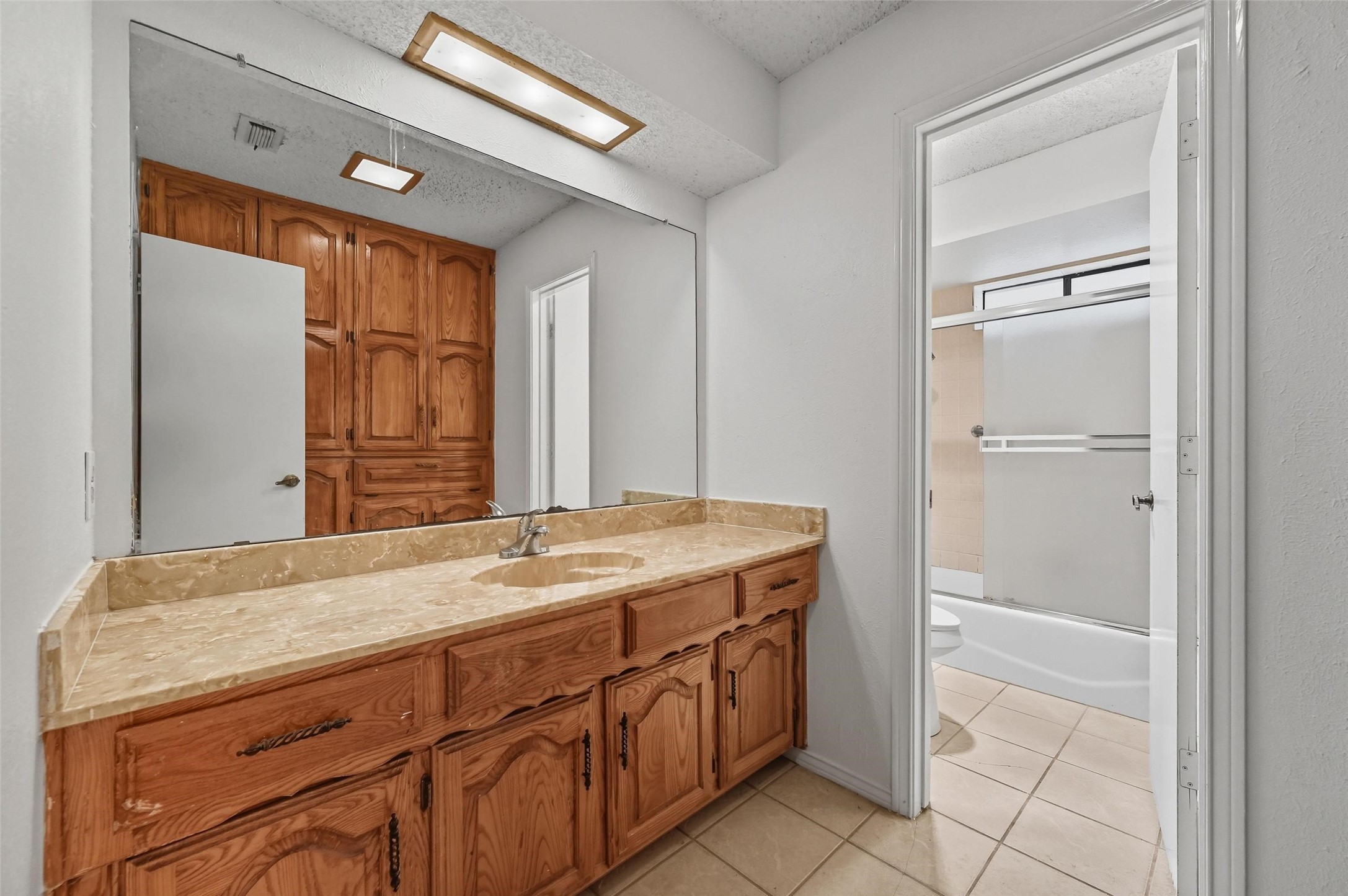 1444 Marlene Place Desoto TX 75115