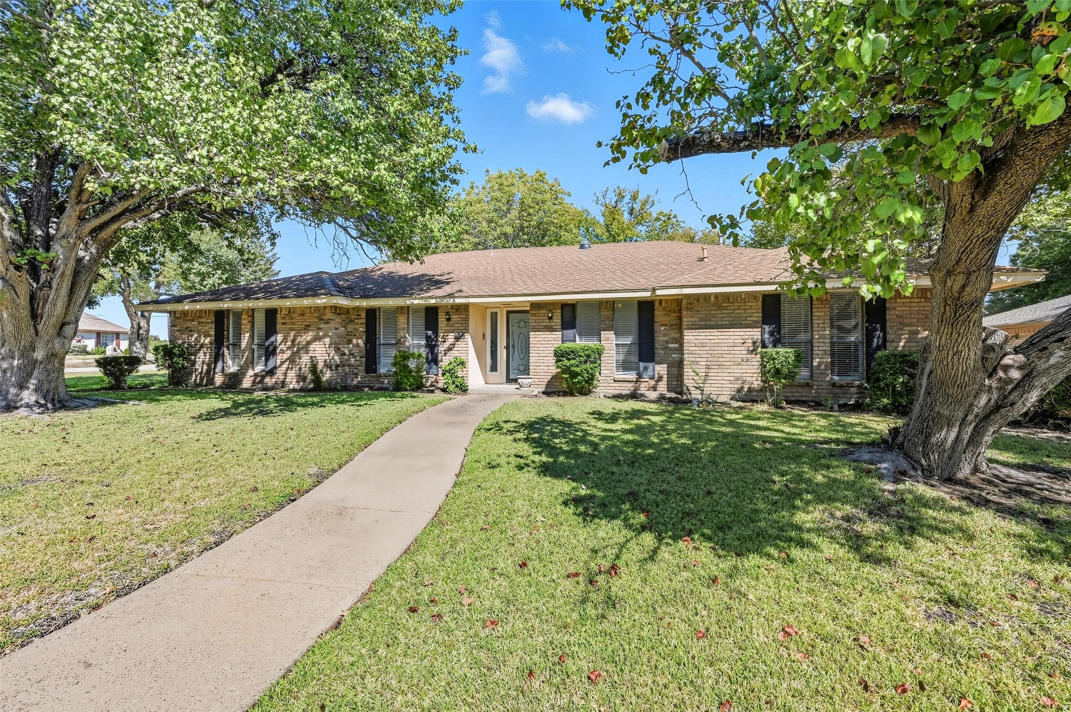 1444 Marlene Place Desoto TX 75115