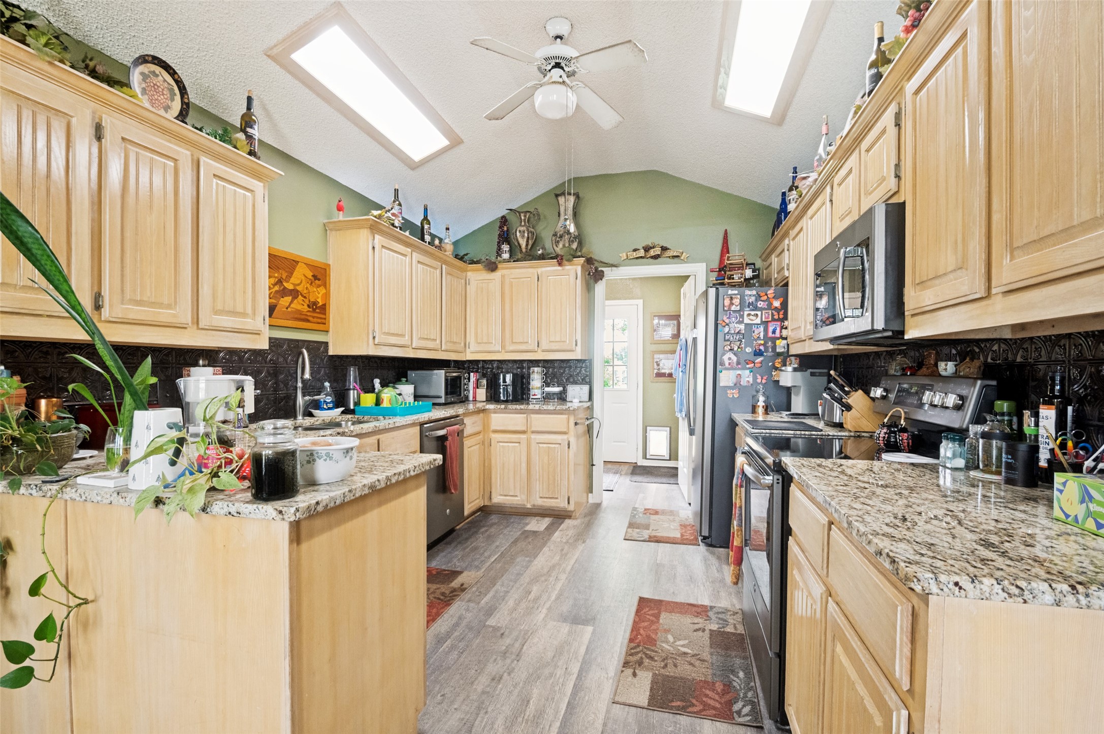 3336 Dasher Street Lancaster TX 75146
