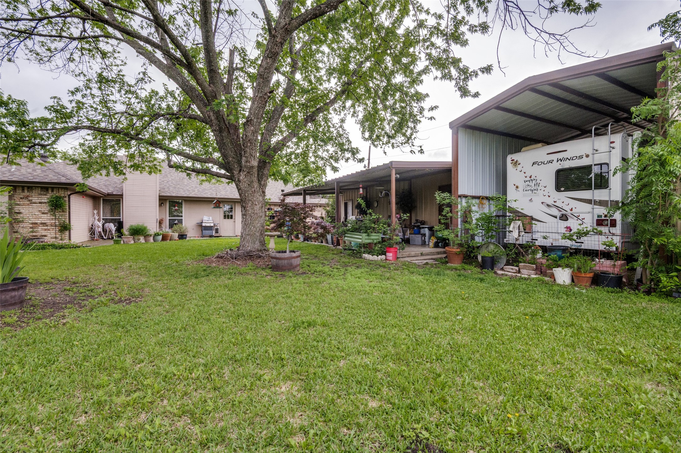 3336 Dasher Street Lancaster TX 75146