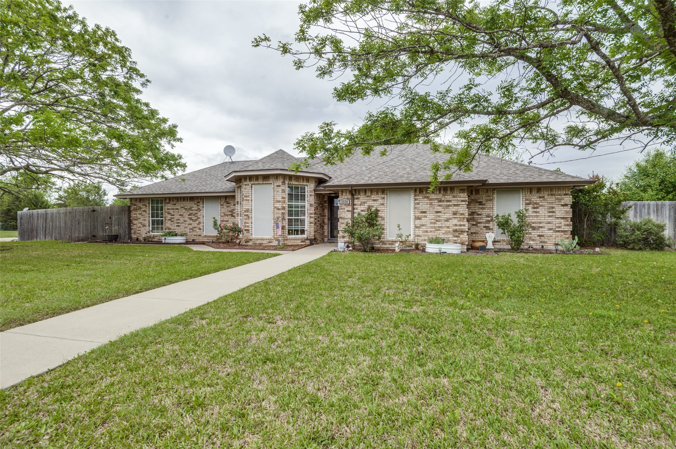 3336 Dasher Street Lancaster TX 75146