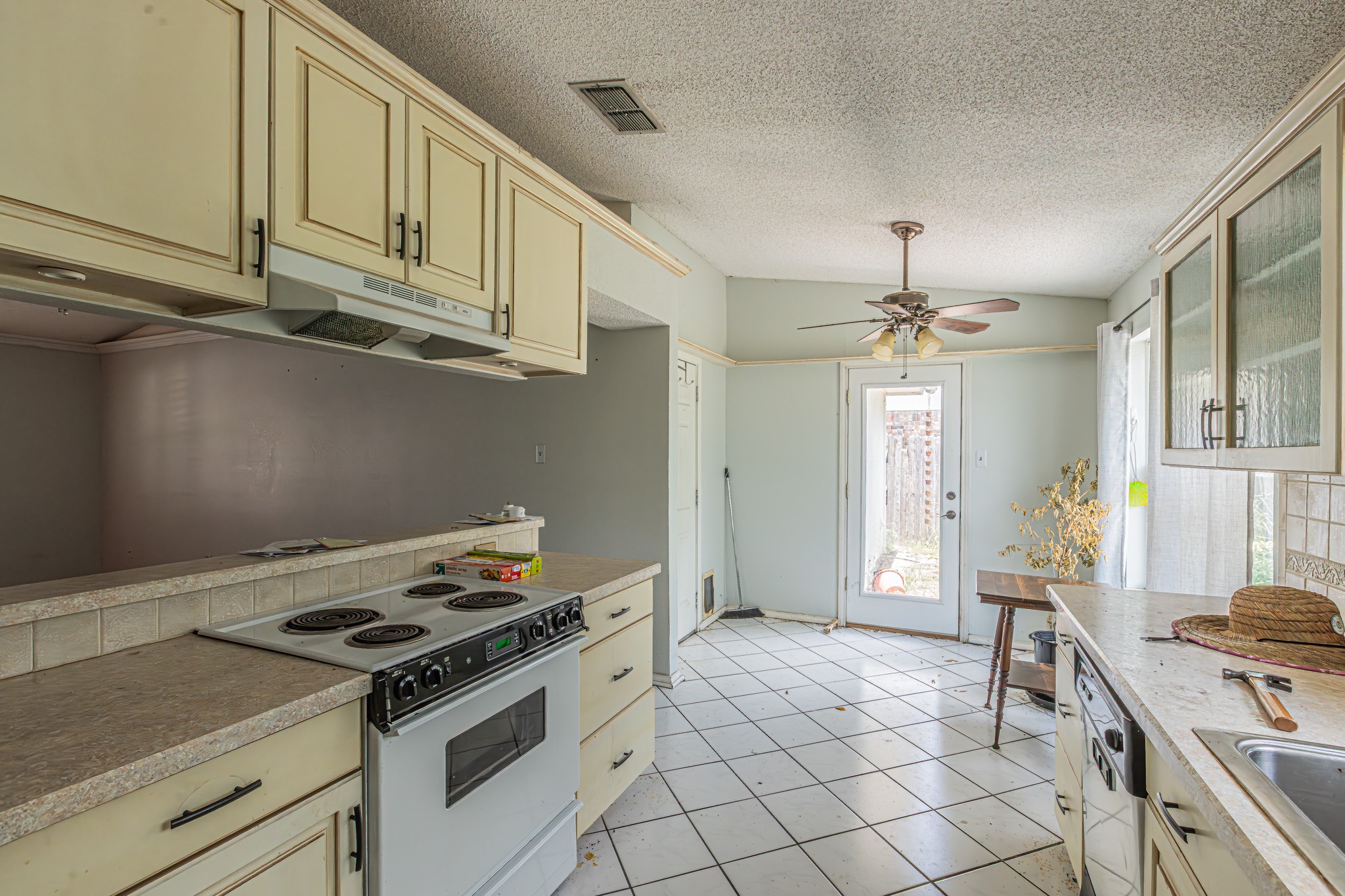6504 Johnnie Street Watauga TX 76148