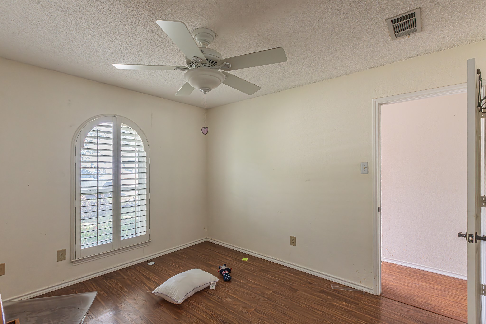 6504 Johnnie Street Watauga TX 76148