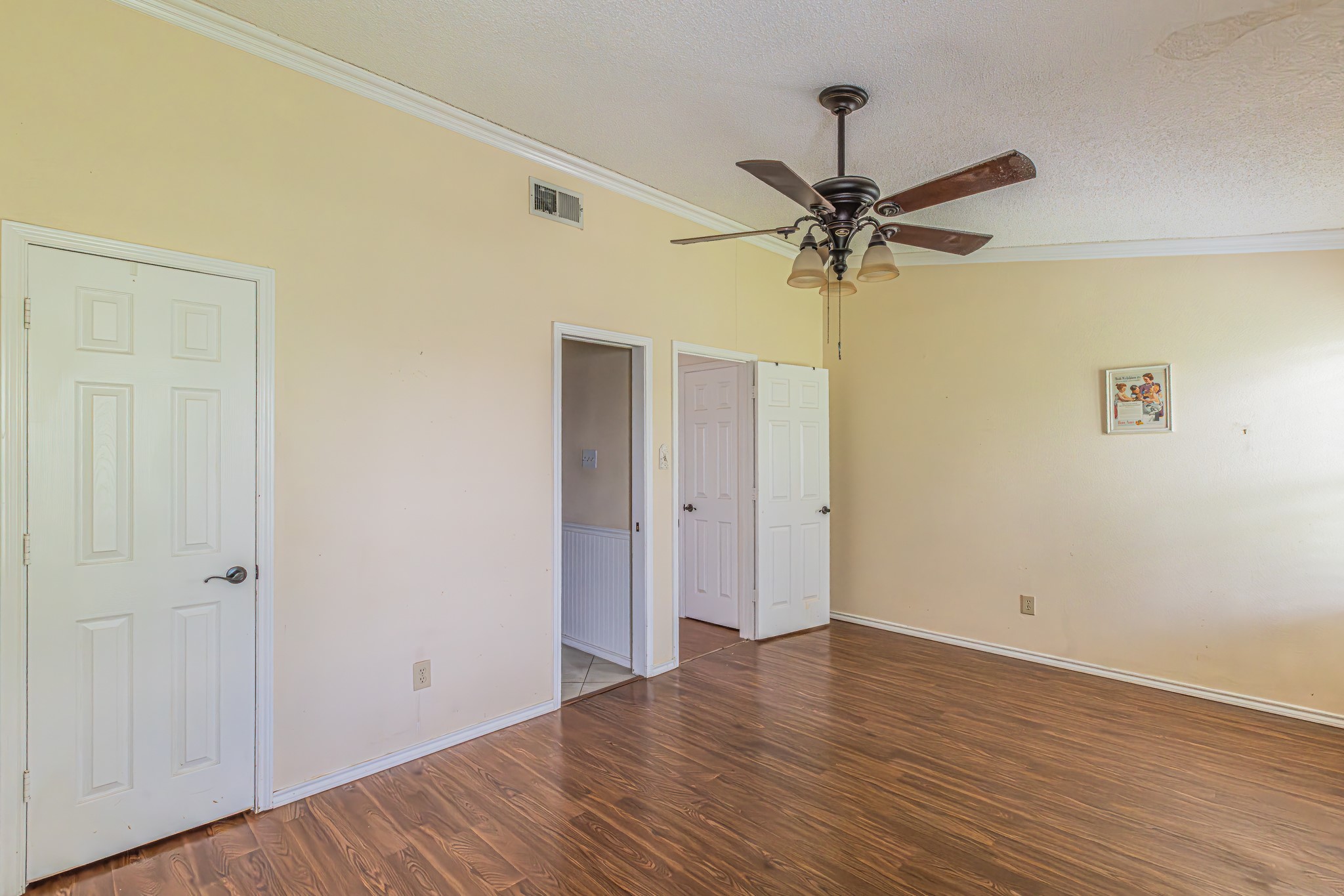 6504 Johnnie Street Watauga TX 76148