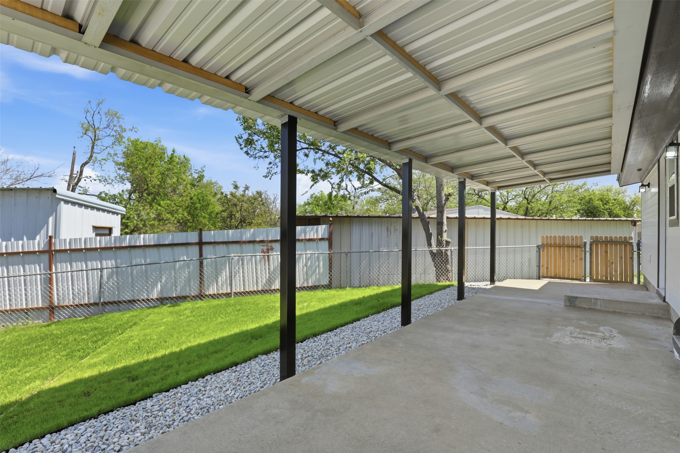 7944 Downe Drive White Settlement TX 76108
