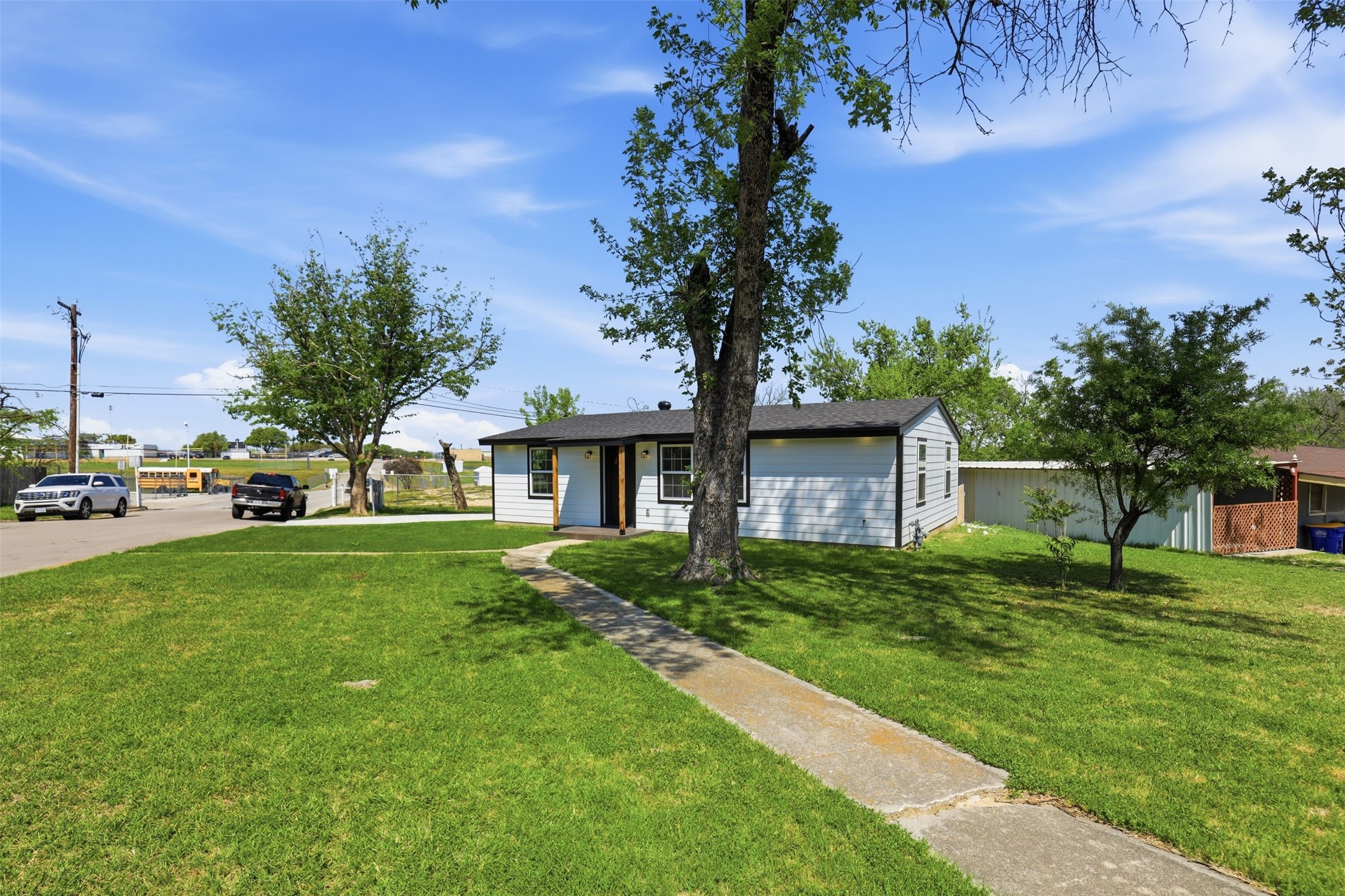7944 Downe Drive White Settlement TX 76108