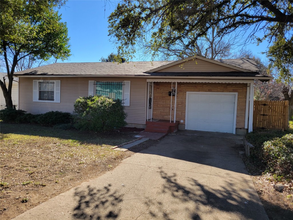 8224 Towns Street Dallas TX 75243