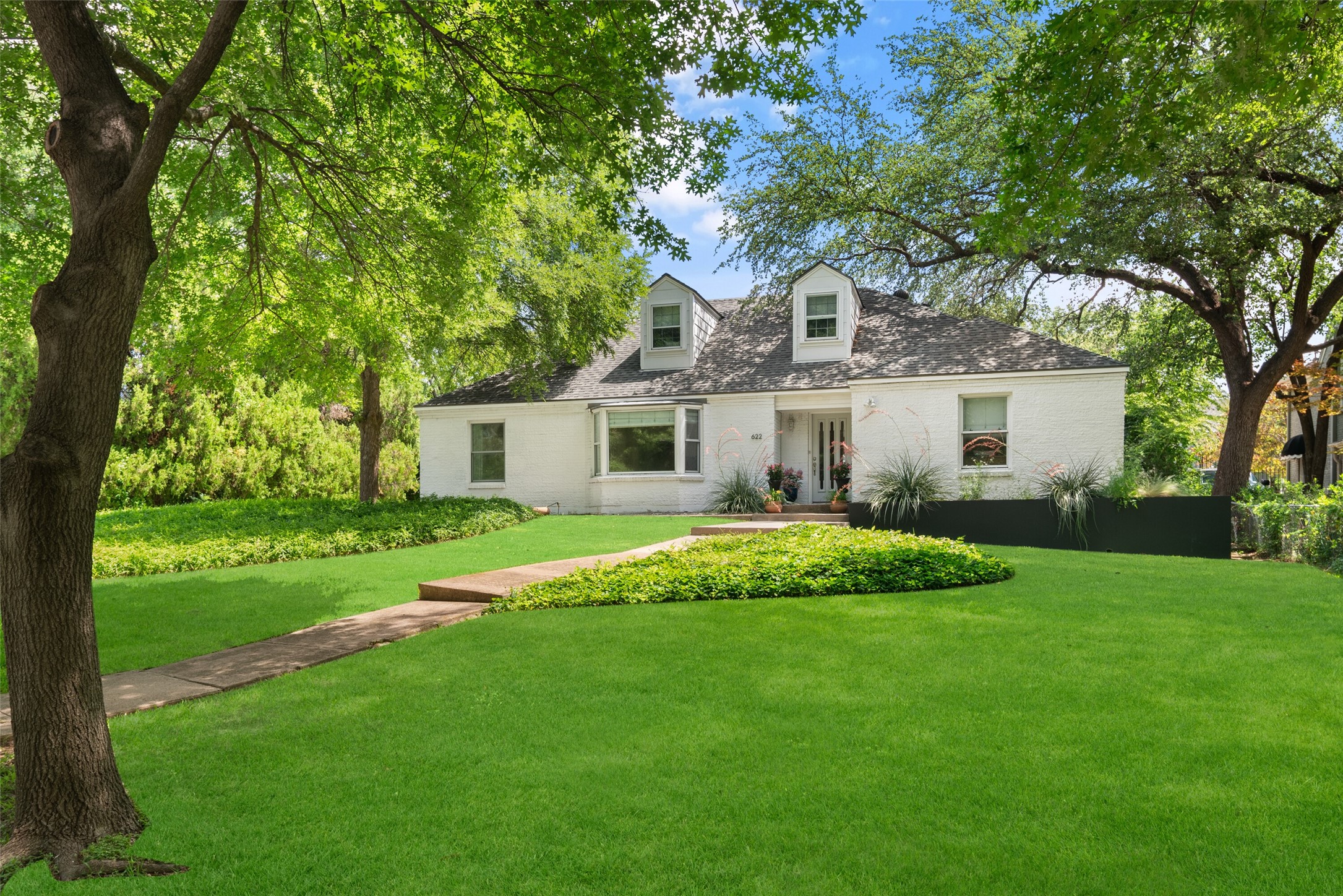 622 N Brookside Drive Dallas TX 75214