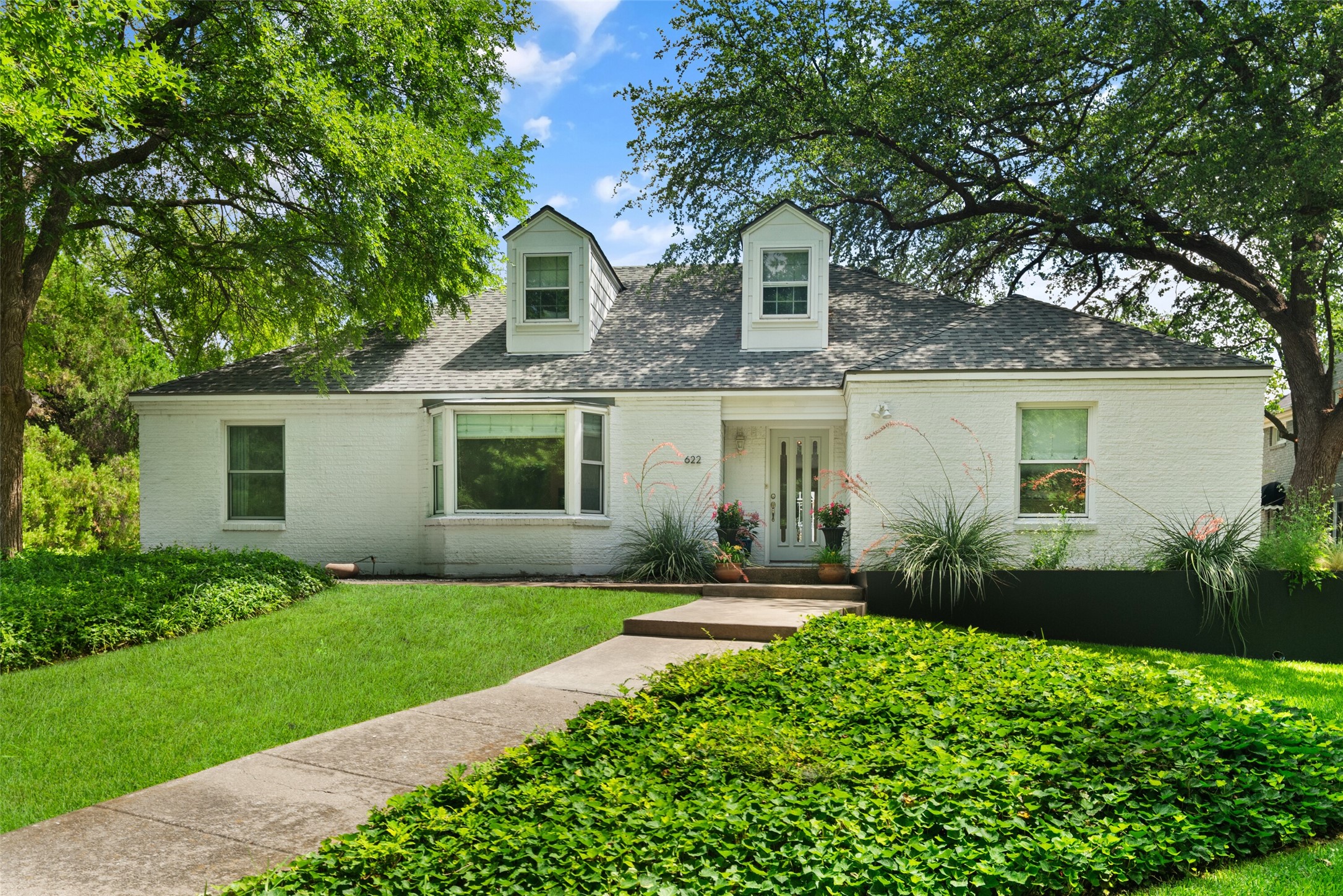 622 N Brookside Drive Dallas TX 75214