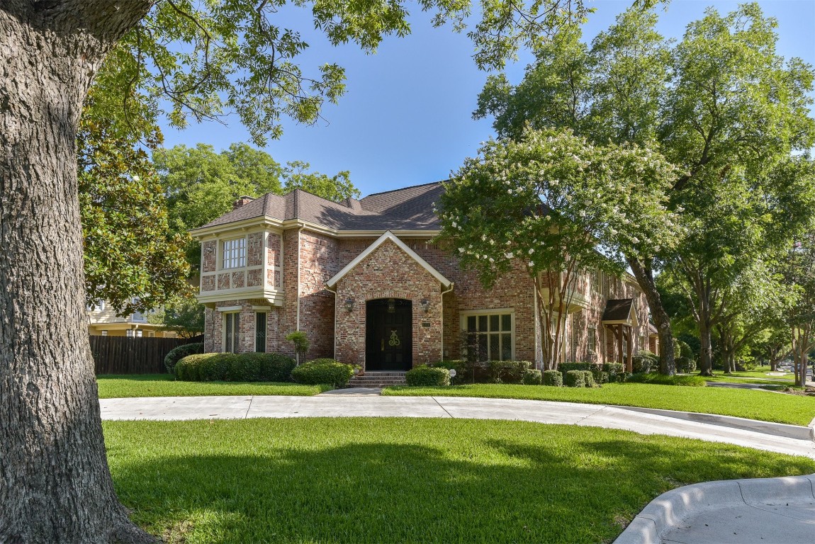 1000 W Marvin Avenue Waxahachie TX 75165