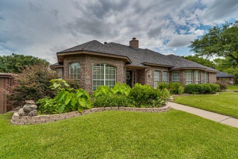 1303 Fairfax Drive Mansfield TX 76063