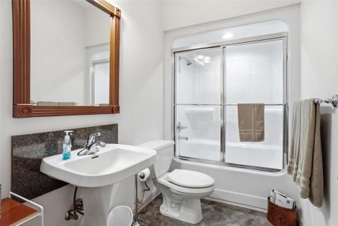 207 Bonita Drive Granbury TX 76049