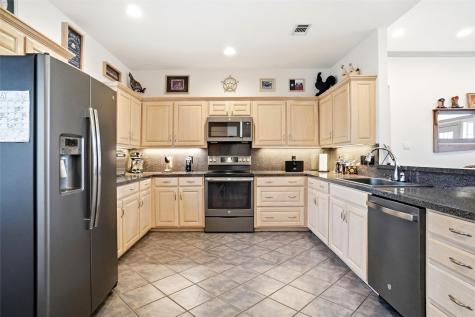 207 Bonita Drive Granbury TX 76049
