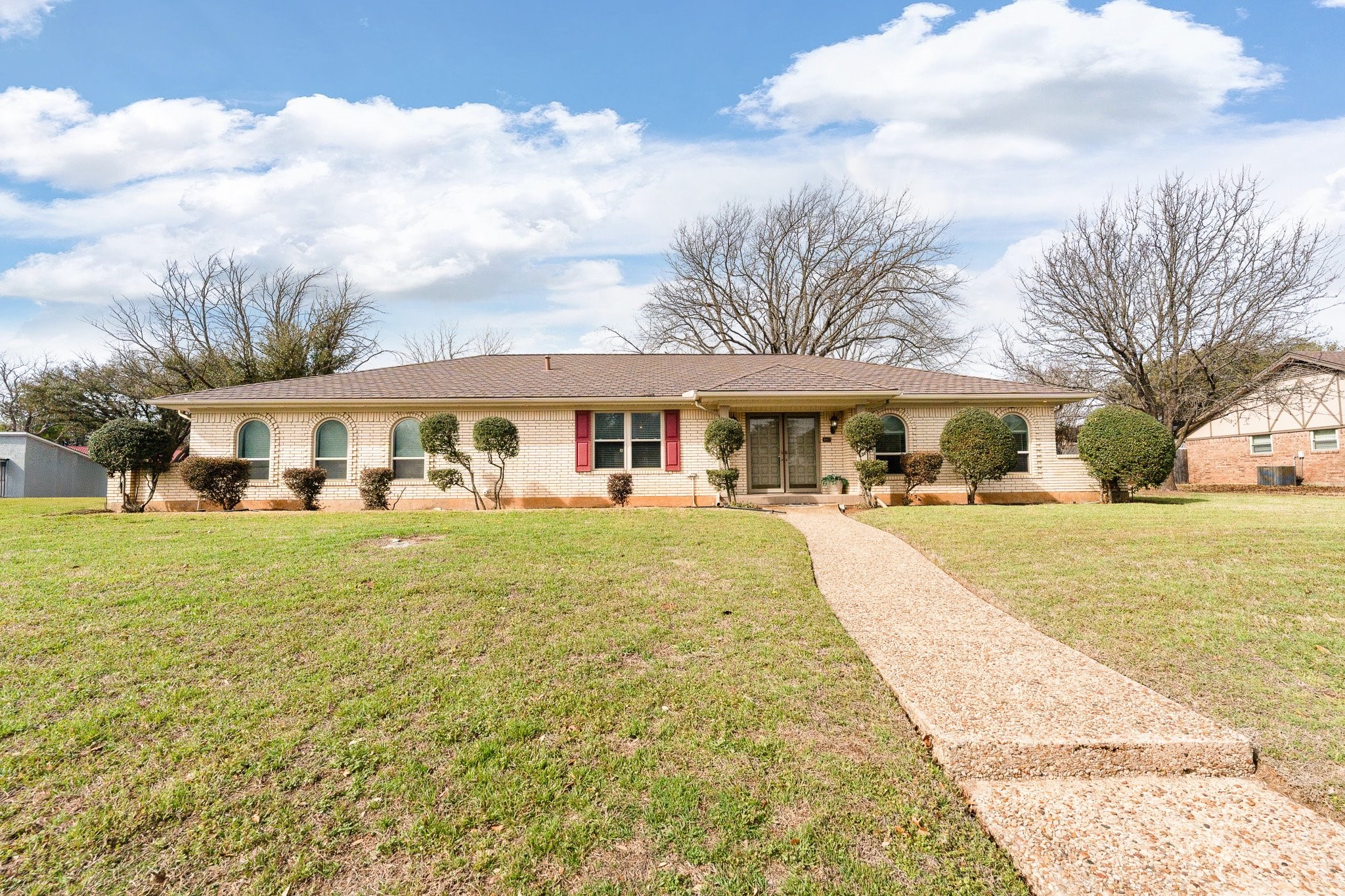 1002 Berkley Drive Cleburne TX 76033