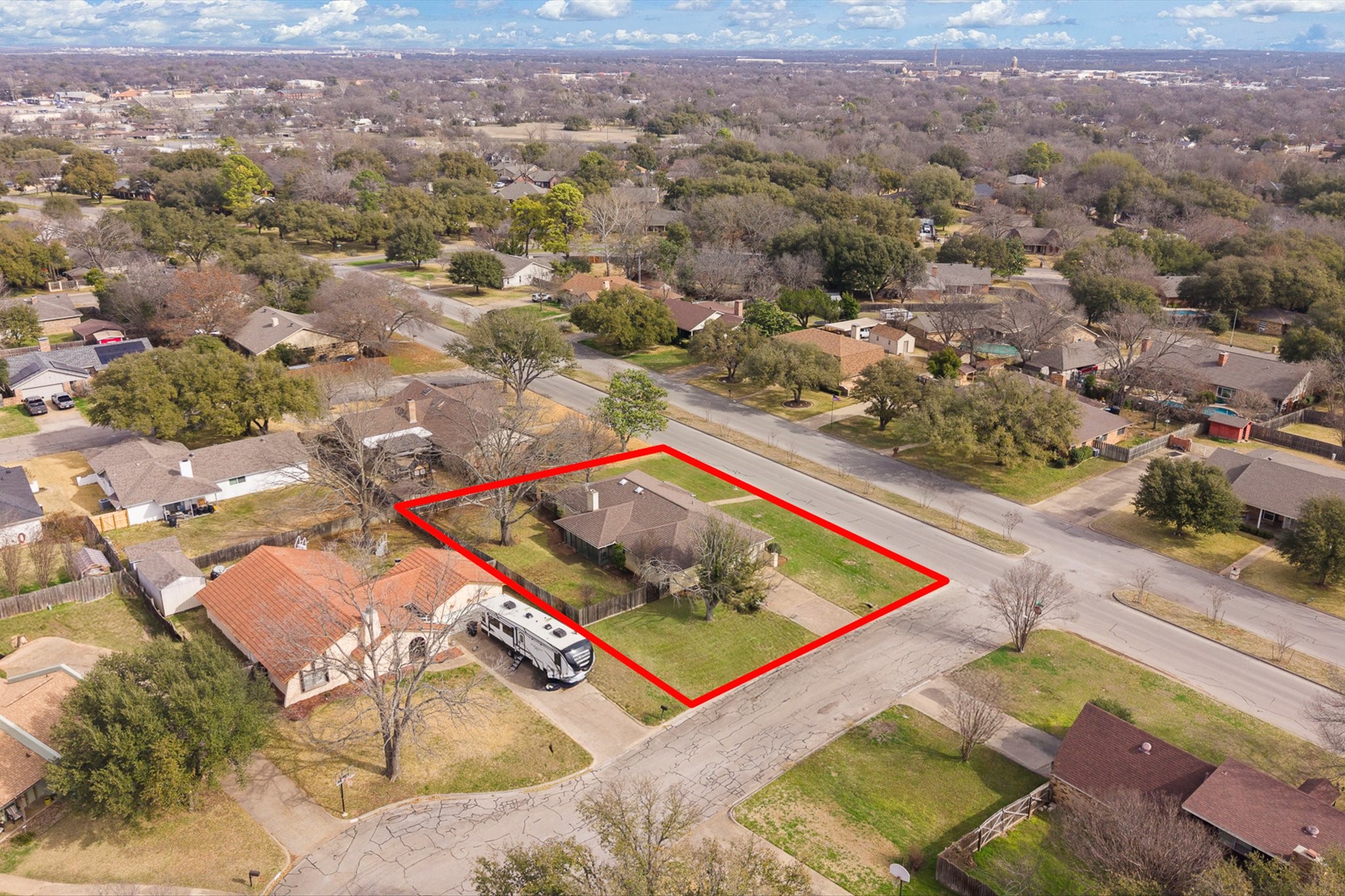 1002 Berkley Drive Cleburne TX 76033