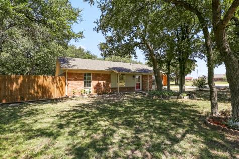 415 Milton Road Bridgeport TX 76426