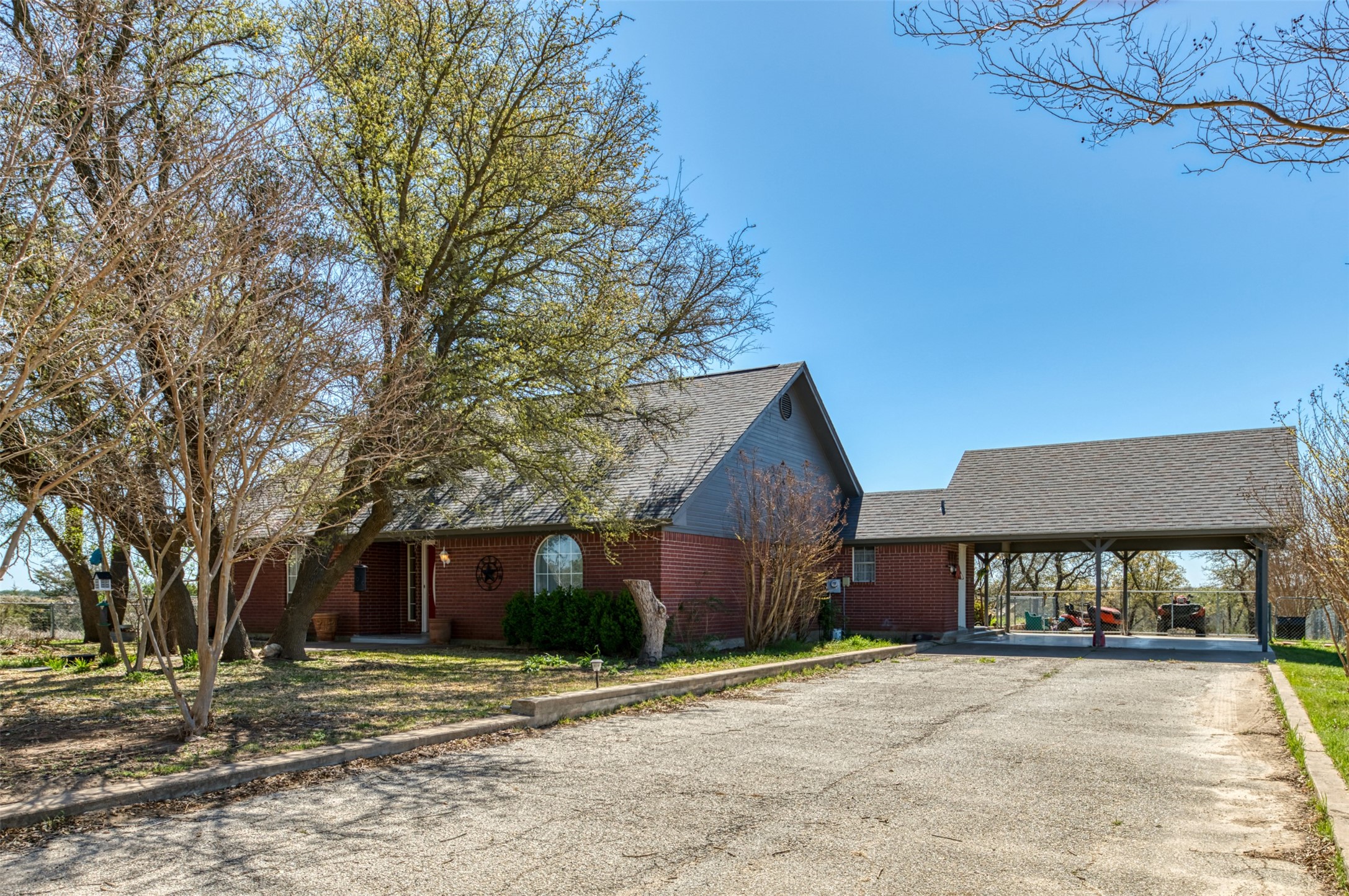 1208 Private Road 1399 Dublin TX 76446