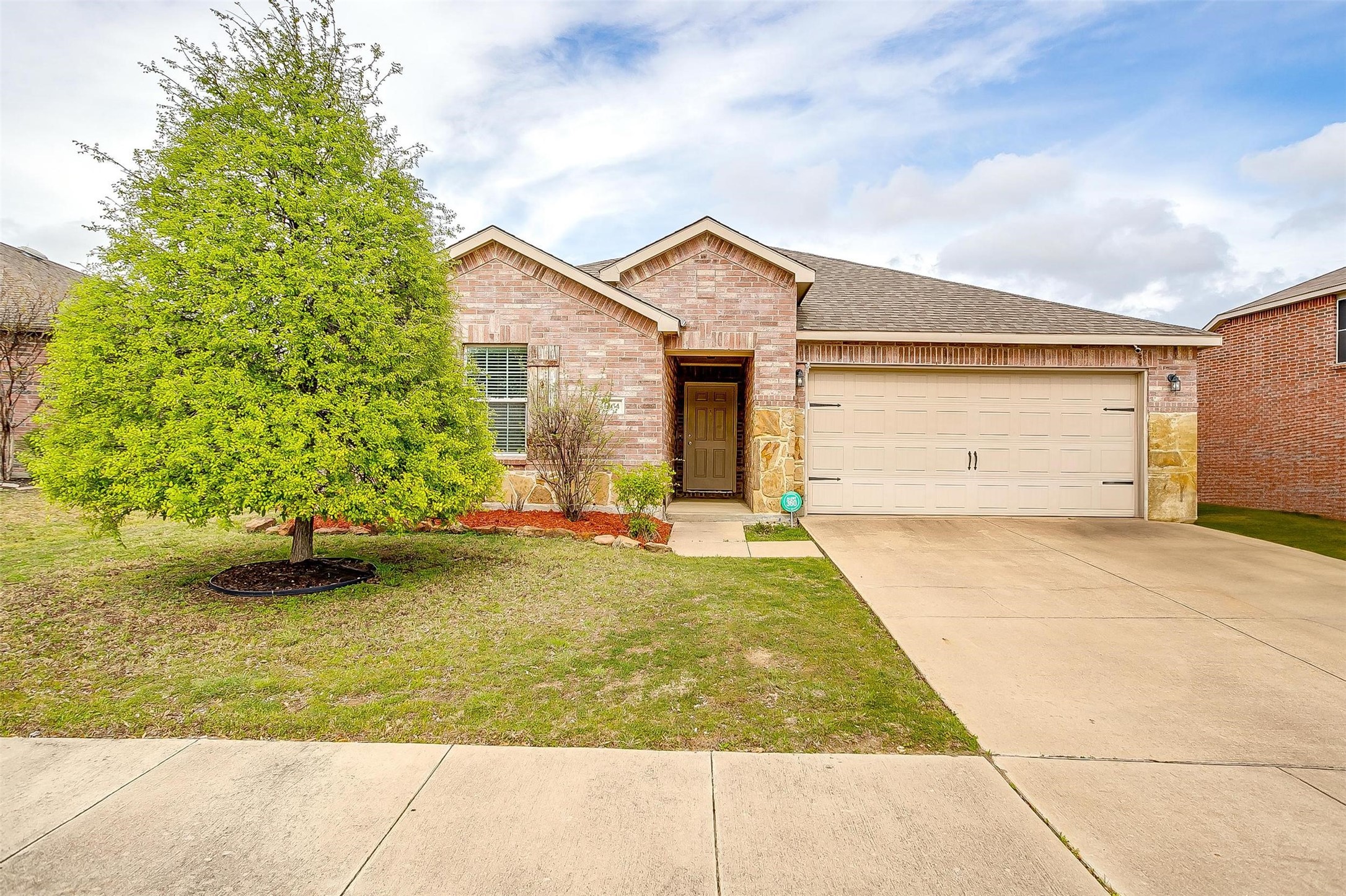 1264 Boxwood Lane Burleson TX 76028