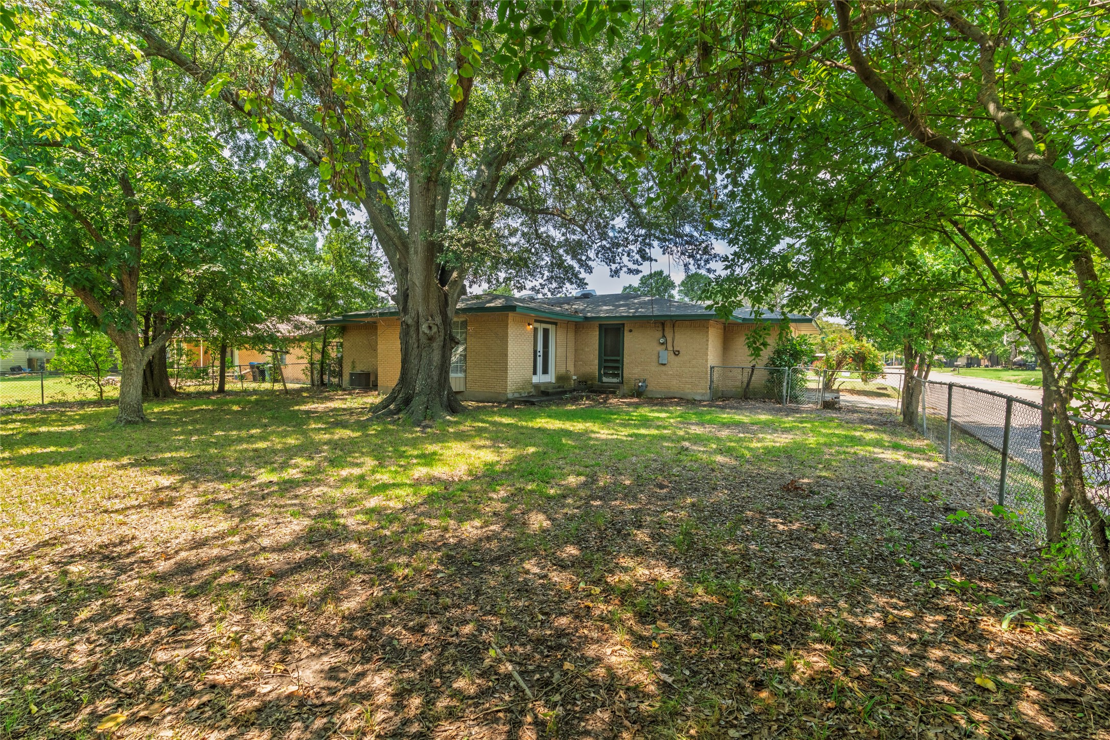 4001 Western Circle Greenville TX 75401