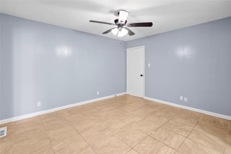 4001 Western Circle Greenville TX 75401