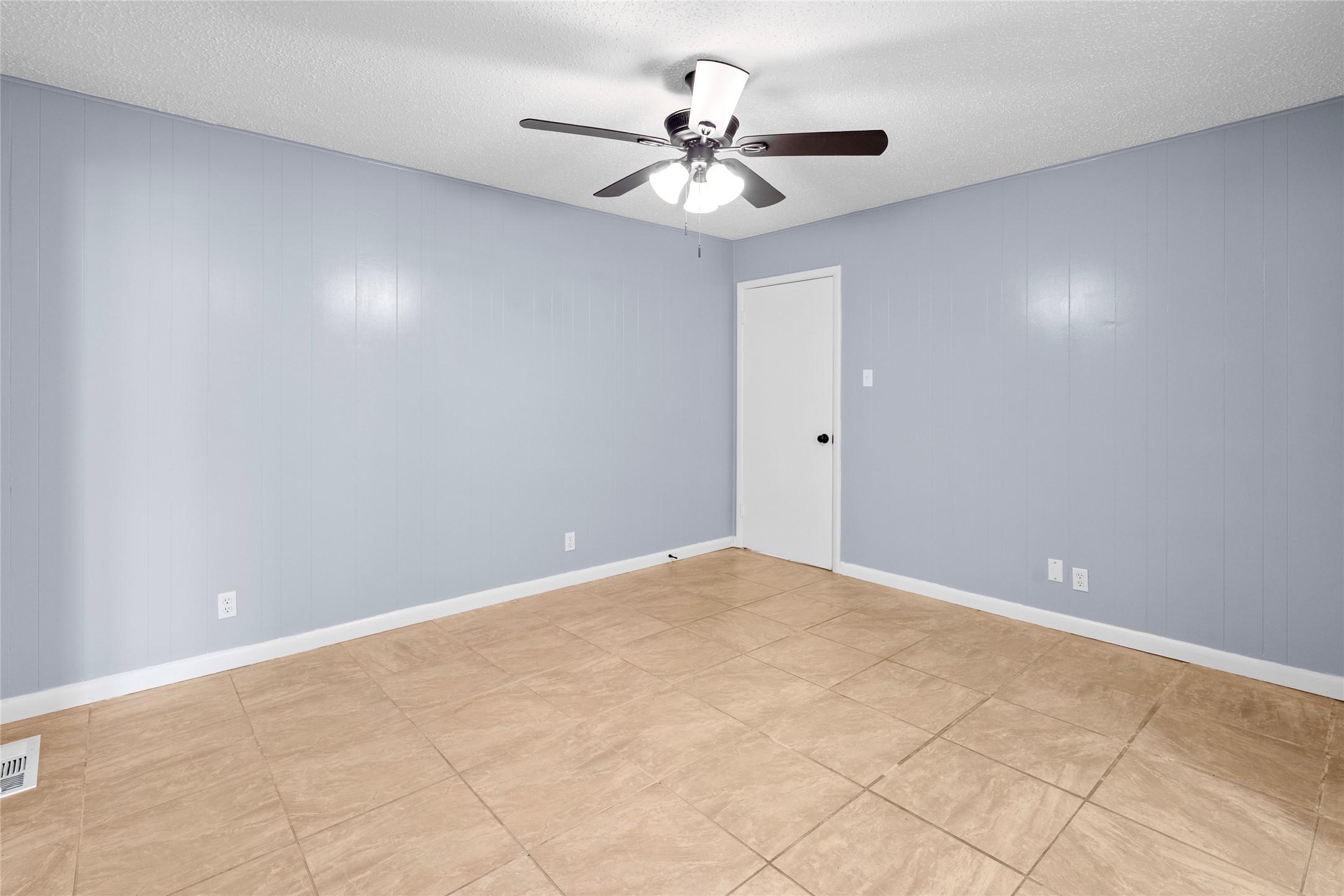 4001 Western Circle Greenville TX 75401