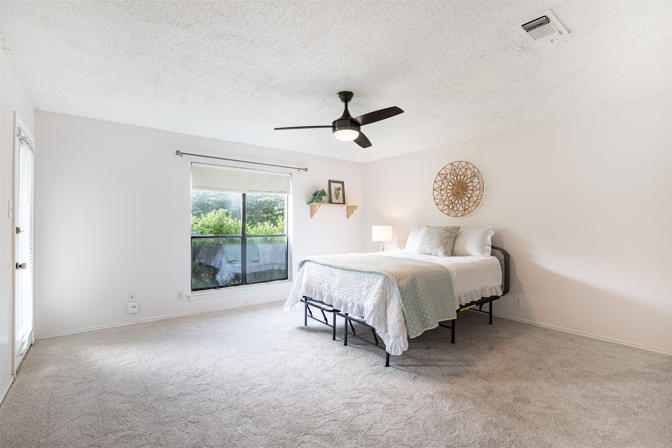 1102 St Croix Court Arlington TX 76012