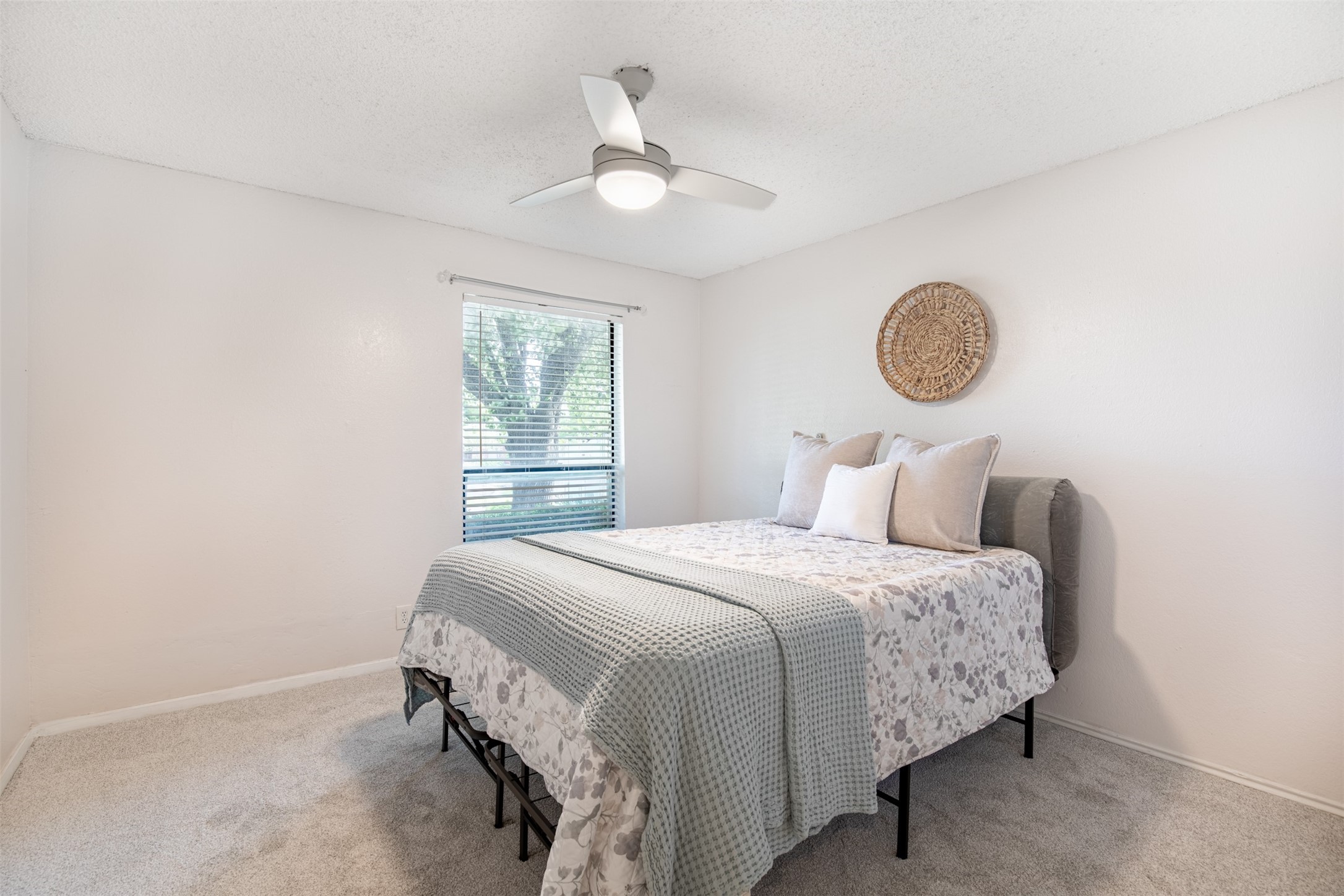 1102 St Croix Court Arlington TX 76012