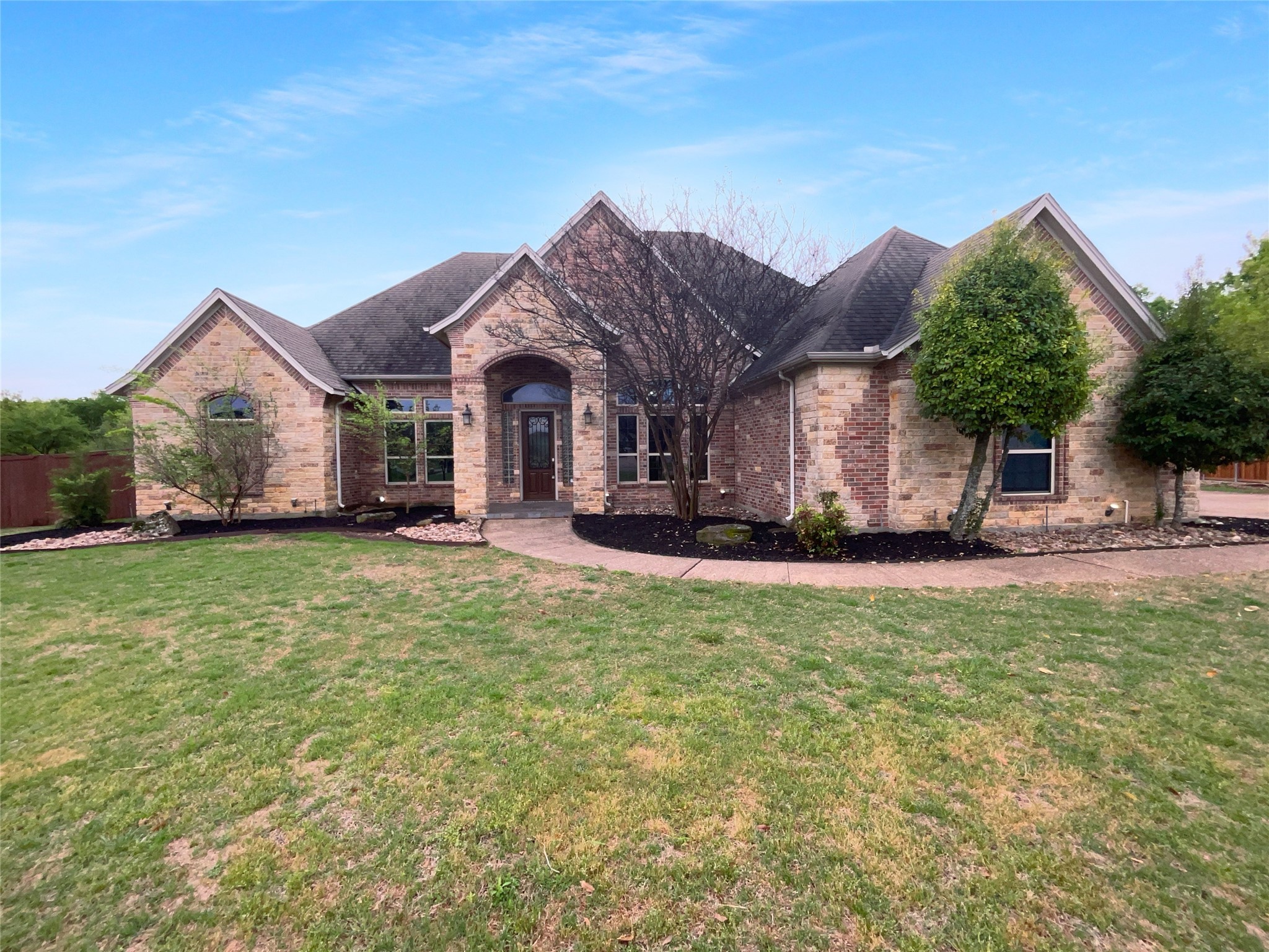 8280 Street Johns Drive Waxahachie TX 75167