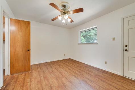 135 S Capri Drive Duncanville TX 75116