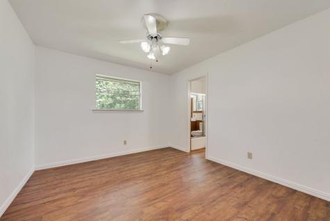 135 S Capri Drive Duncanville TX 75116