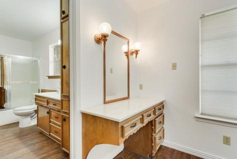 135 S Capri Drive Duncanville TX 75116