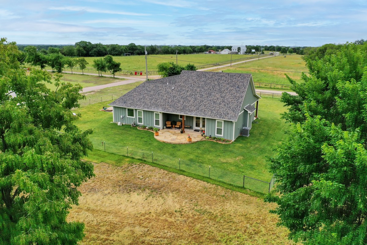 507 Wortham Road Whitewright TX 75491