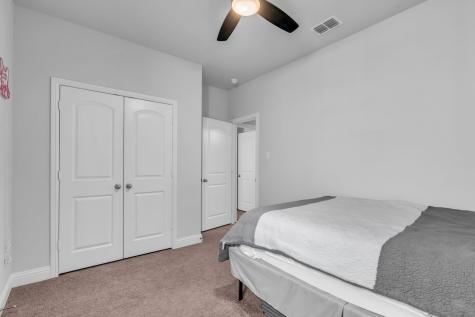 912 Crockett Street Aubrey TX 76227