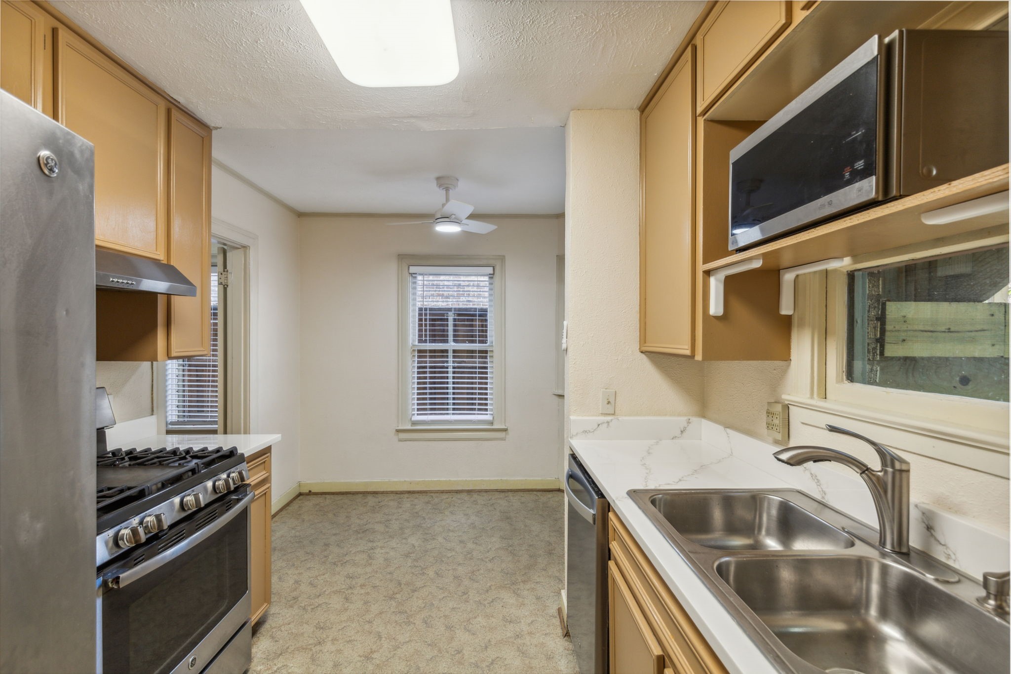 6249 Belmont Avenue Dallas TX 75214