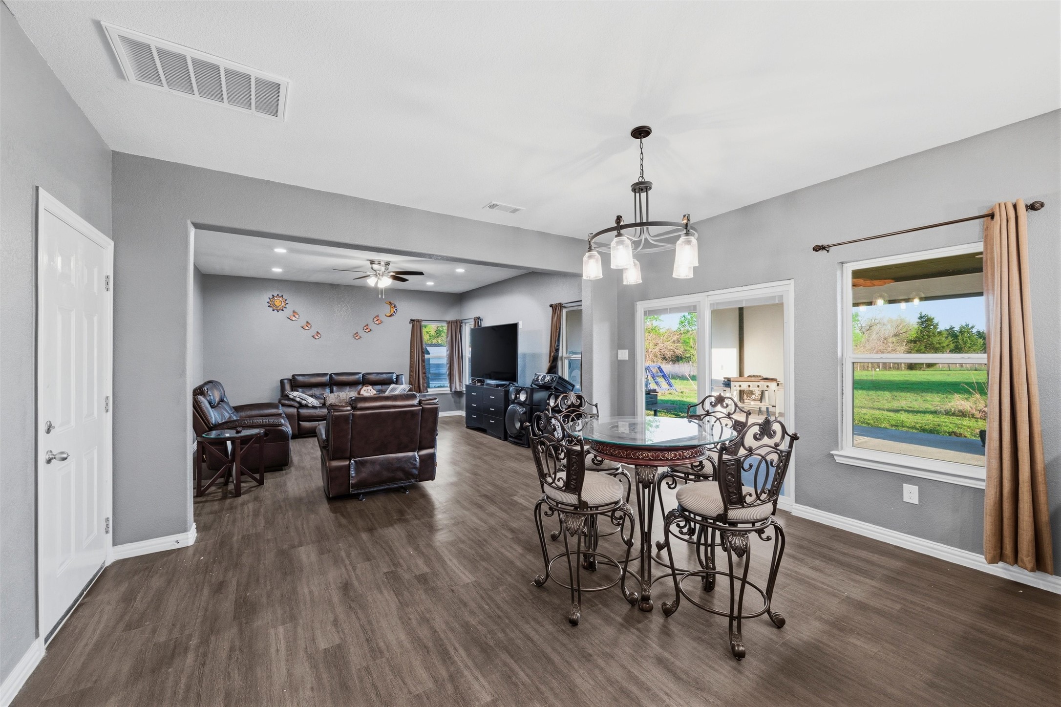 641 Countess Road Quinlan TX 75474