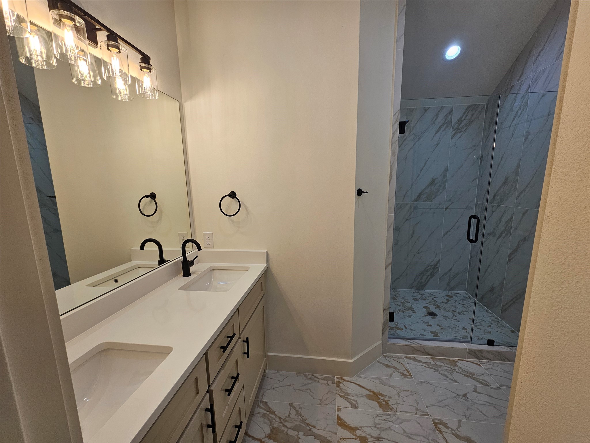 605 Begonia Drive Azle TX 76029