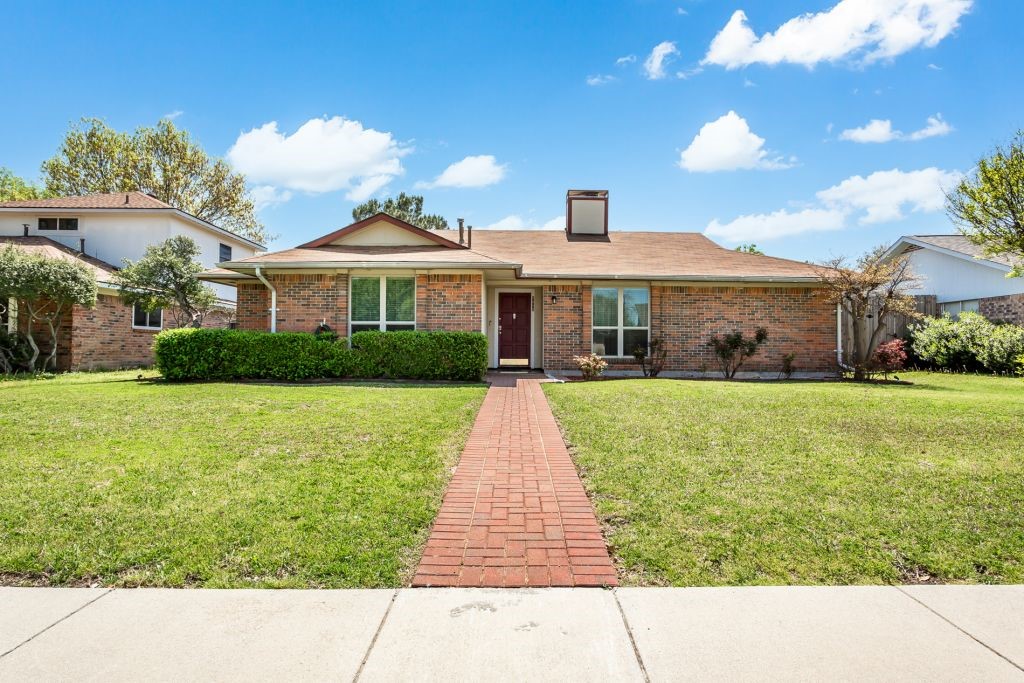 1110 Princeton Drive Richardson TX 75081