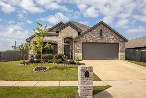 1712 Chivalry Lane Fort Worth TX 76140
