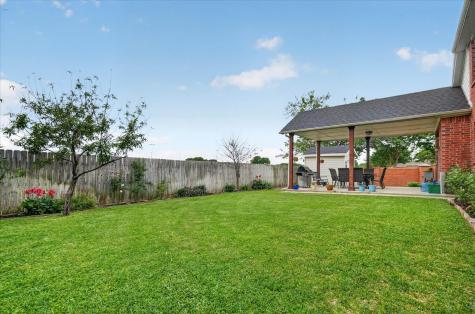 5107 Autumn Hill Grand Prairie TX 75052