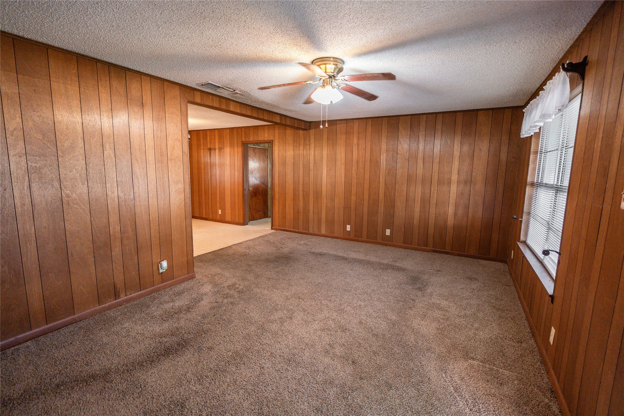 205 Bonham Street Nocona TX 76255