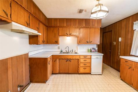 205 Bonham Street Nocona TX 76255