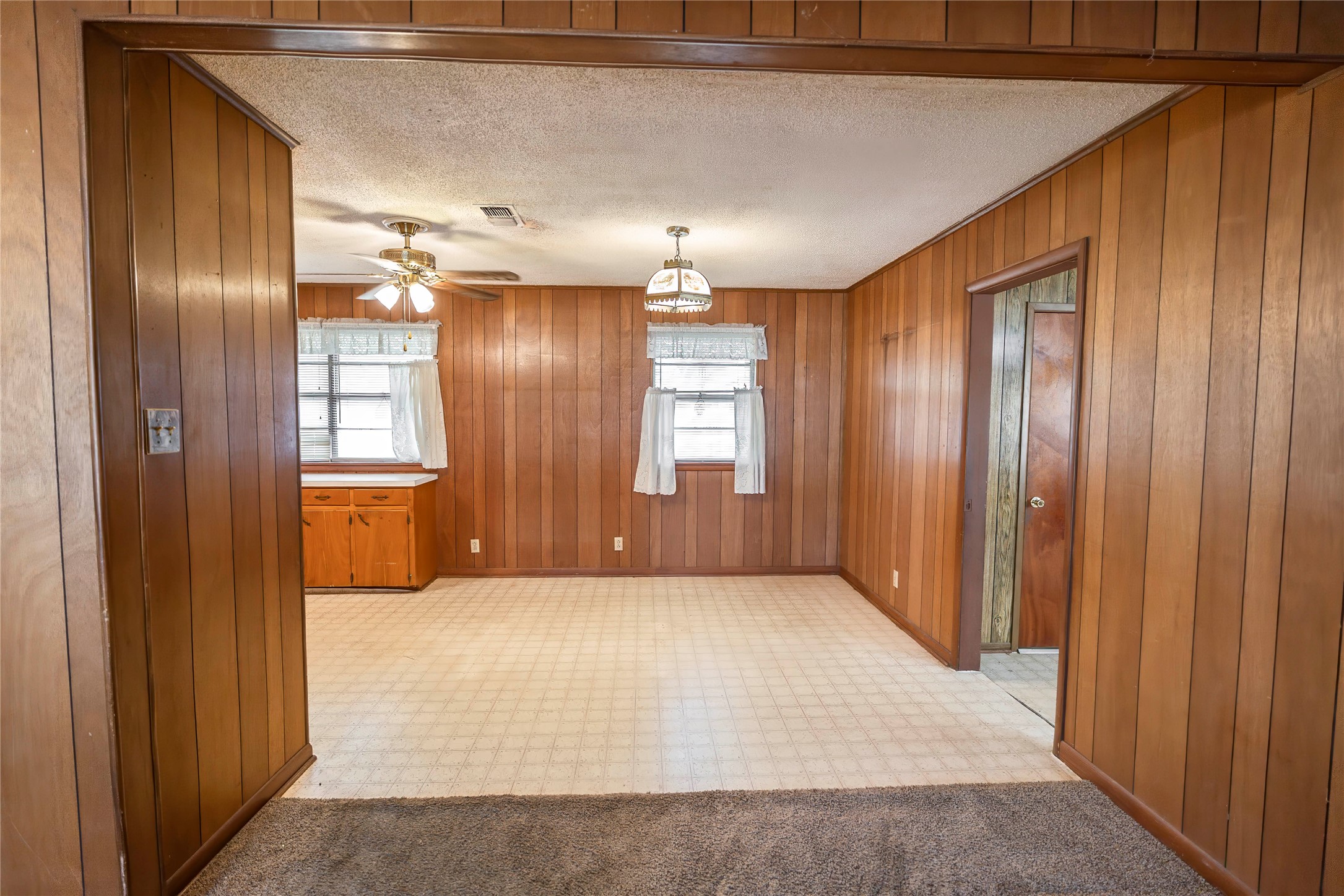 205 Bonham Street Nocona TX 76255