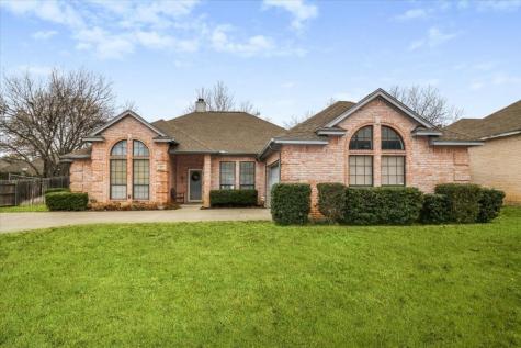 1907 Norwood Lane Arlington TX 76013
