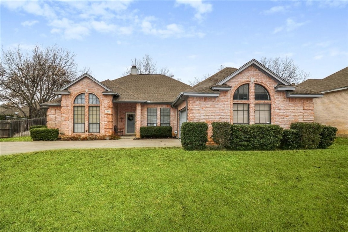 1907 Norwood Lane Arlington TX 76013