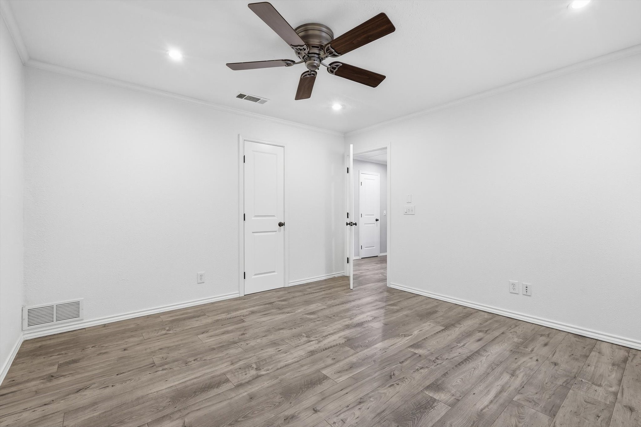 2701 Prairie Creek Court Plano TX 75075