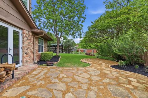 2701 Prairie Creek Court Plano TX 75075