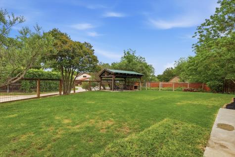 2701 Prairie Creek Court Plano TX 75075